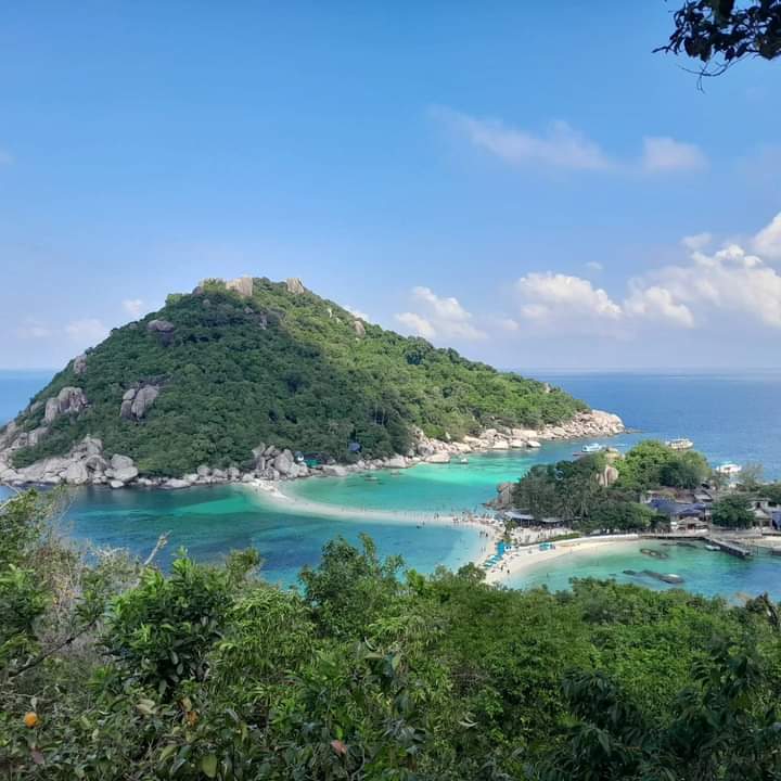 Koh Tao and Koh Nang Yuan snorkeling day trip from Koh Samui